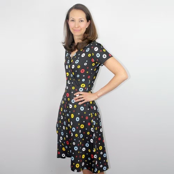 Svaha Dresses & Skirts - Svaha USA Math Faux Wrap Dress, Size 6